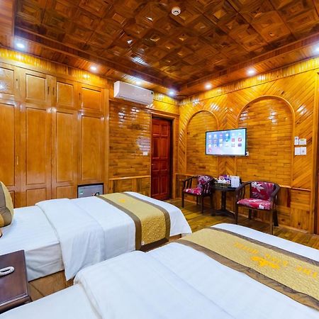 Theking Hotel Huong Gia Eksteriør billede