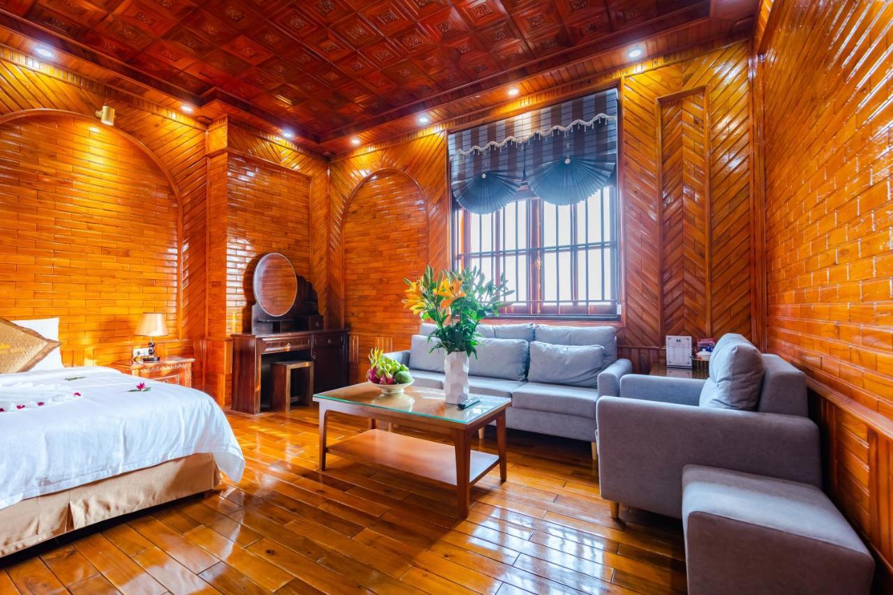 Theking Hotel Huong Gia Eksteriør billede