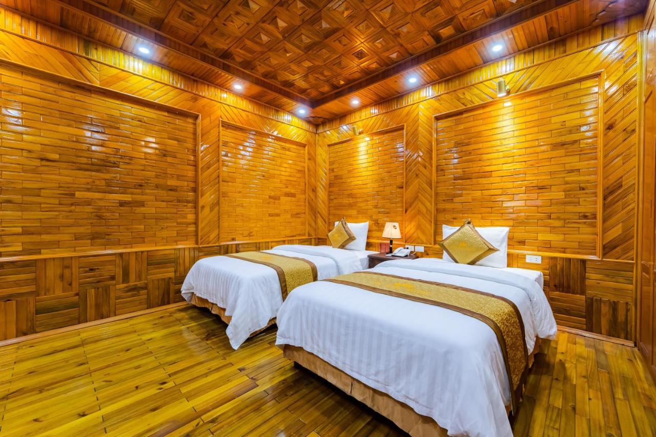 Theking Hotel Huong Gia Eksteriør billede